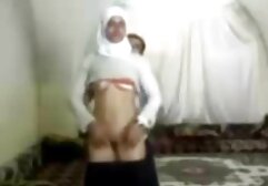 Un video donne mature hot vicino ha visto una madre russa in una vagina calzino sulle scale.